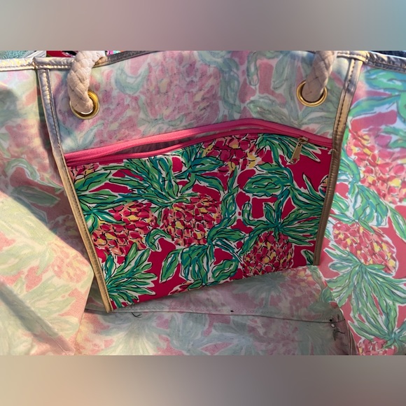 Lilly Pulitzer Shoreline Tote Bag - Orchid Pink Spike the Lumch EUC - Picture 12 of 12